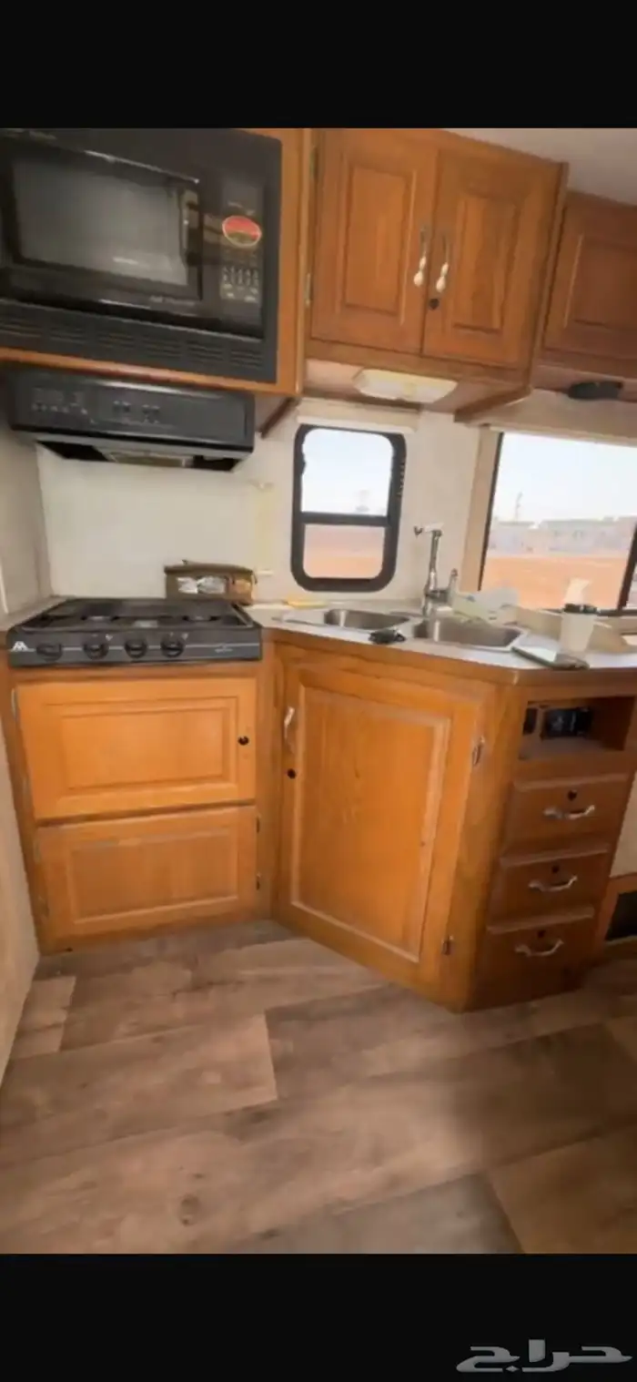 موتر هوم كرفان فورد F350 10