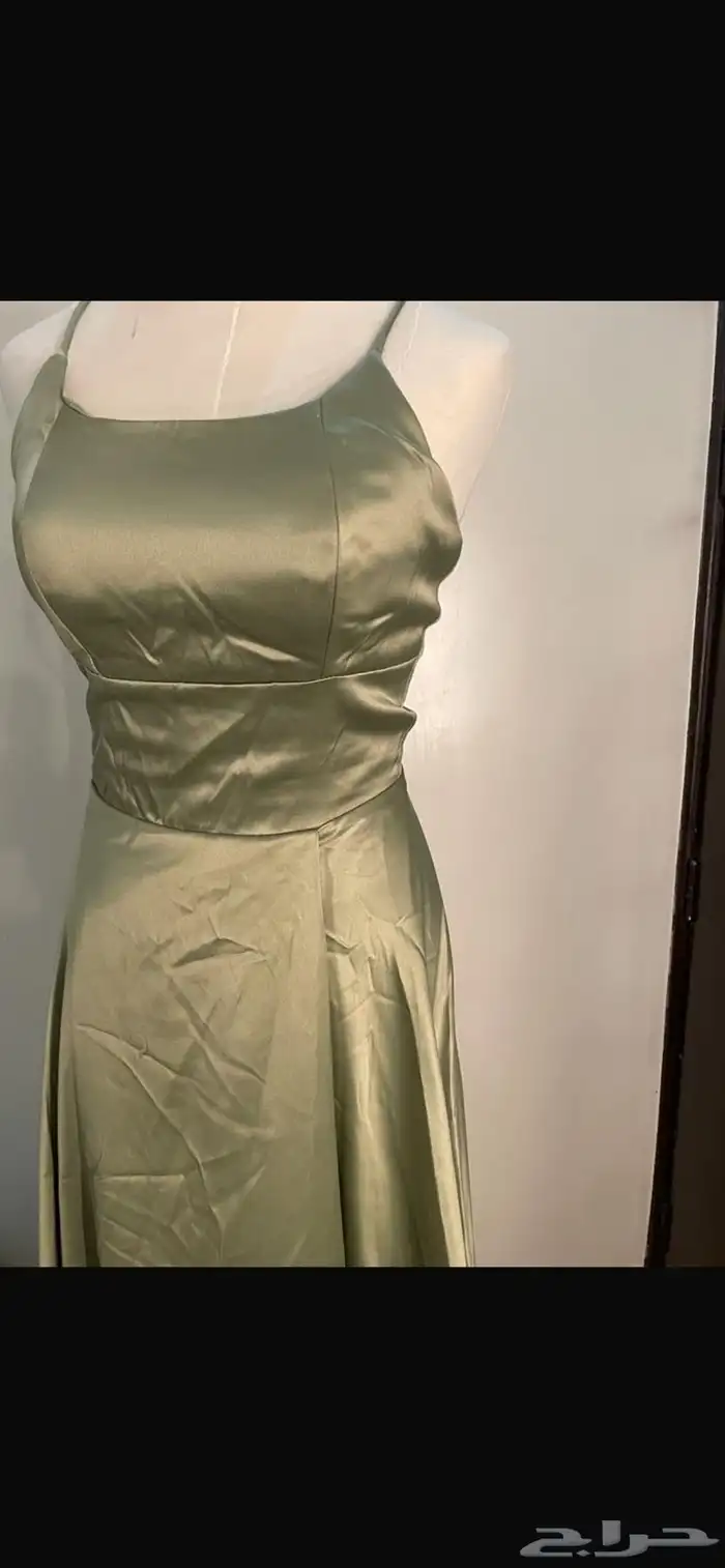 فستان للبيع ب 100 0
