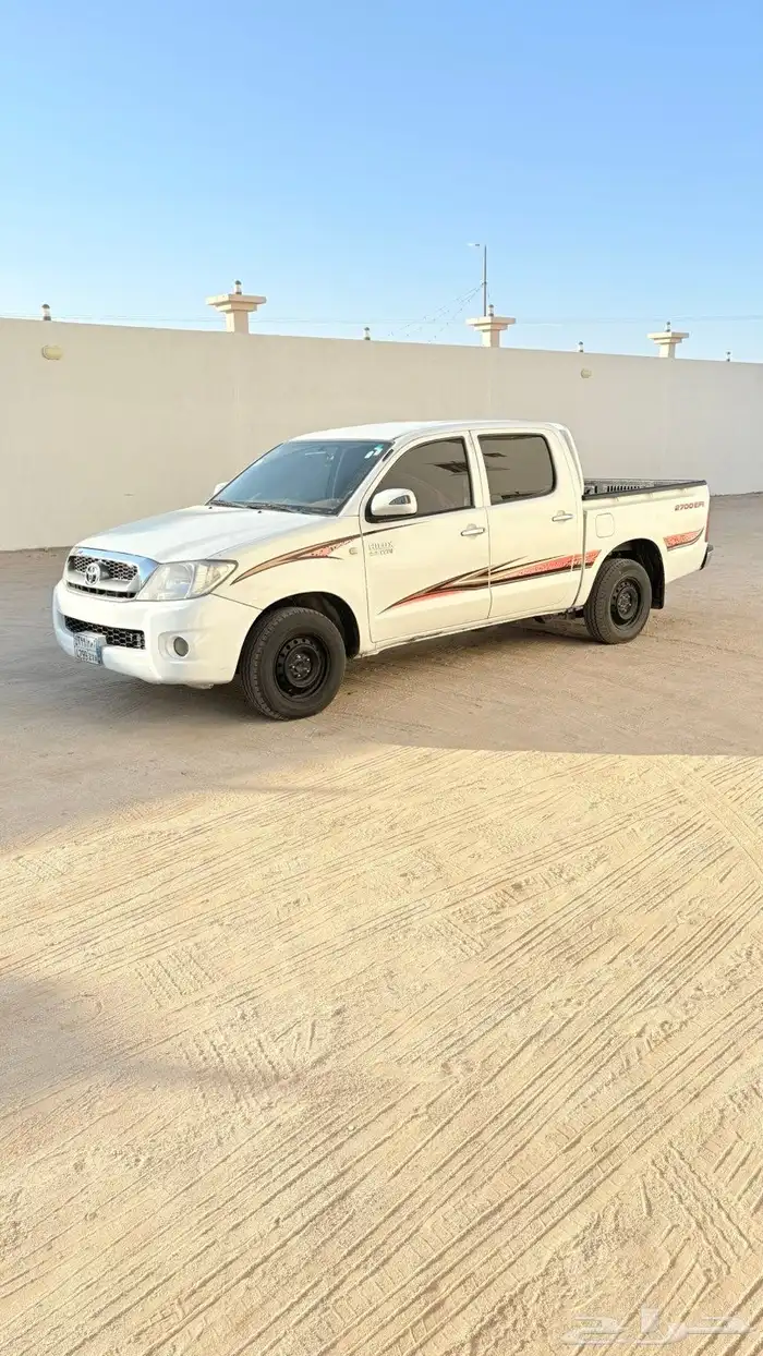 هايلوكس 2009 للبيع 2