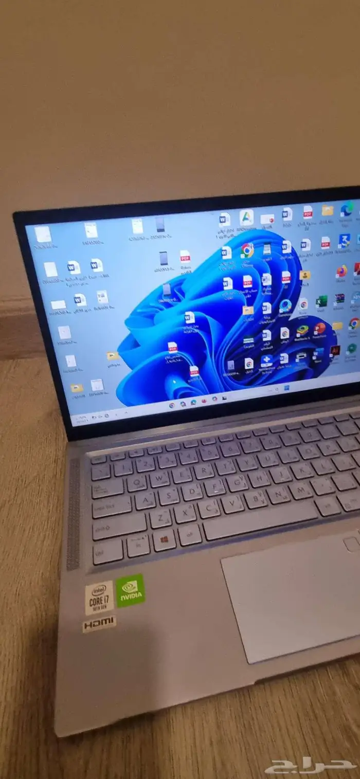 جهاز لابتوب 0