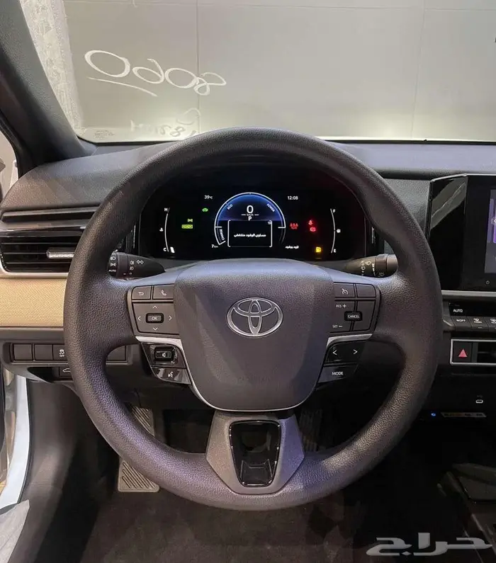 تويوتا كامري E هايبرد 2025قسط سيارتك من جوالك بضغطة زر 4