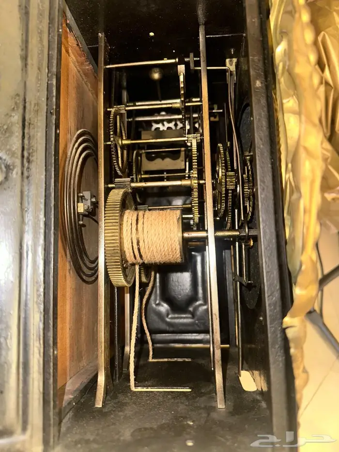 ساعات انتيك (تم البيع) antique clock 4