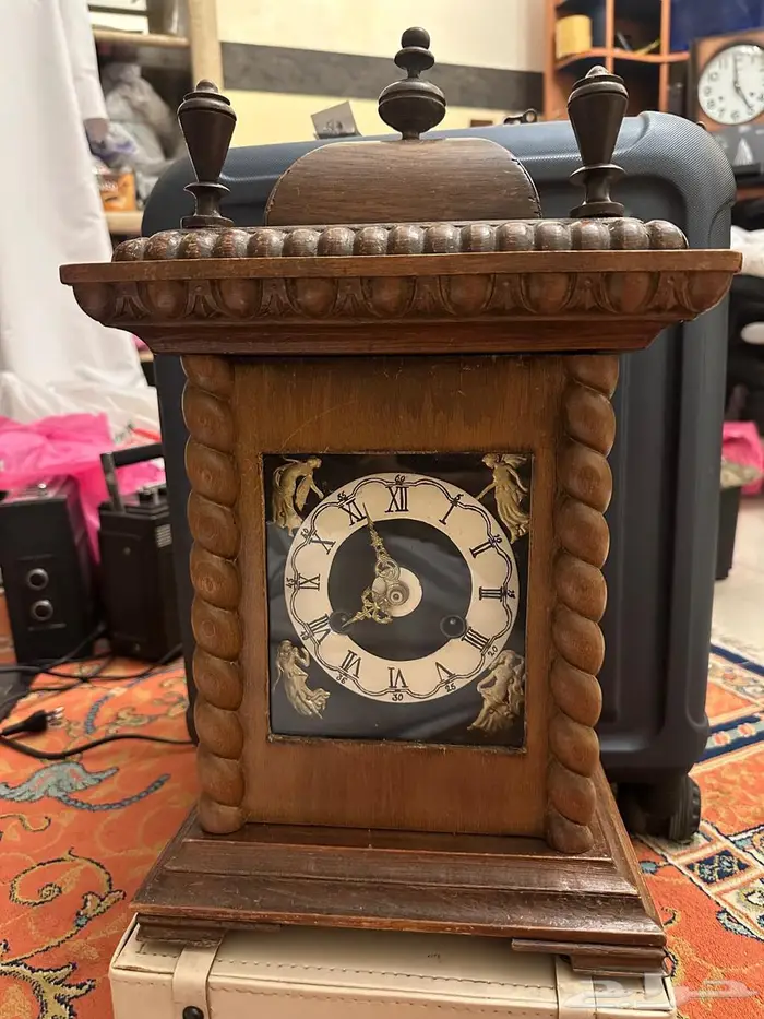 ساعات انتيك (تم البيع) antique clock 28