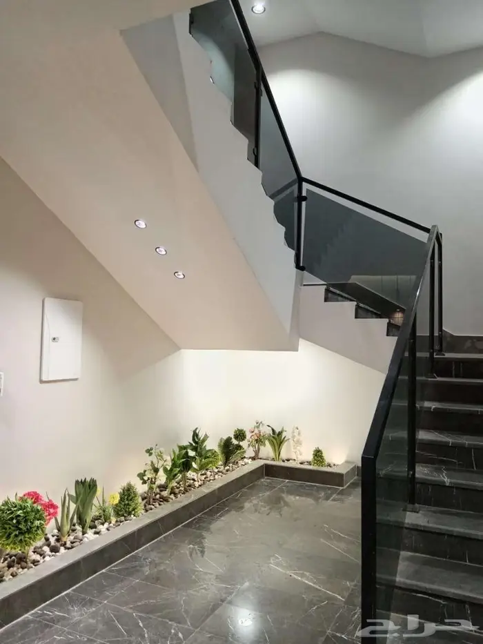 شقة علوية للبيع جيزان حي الرجاب 3