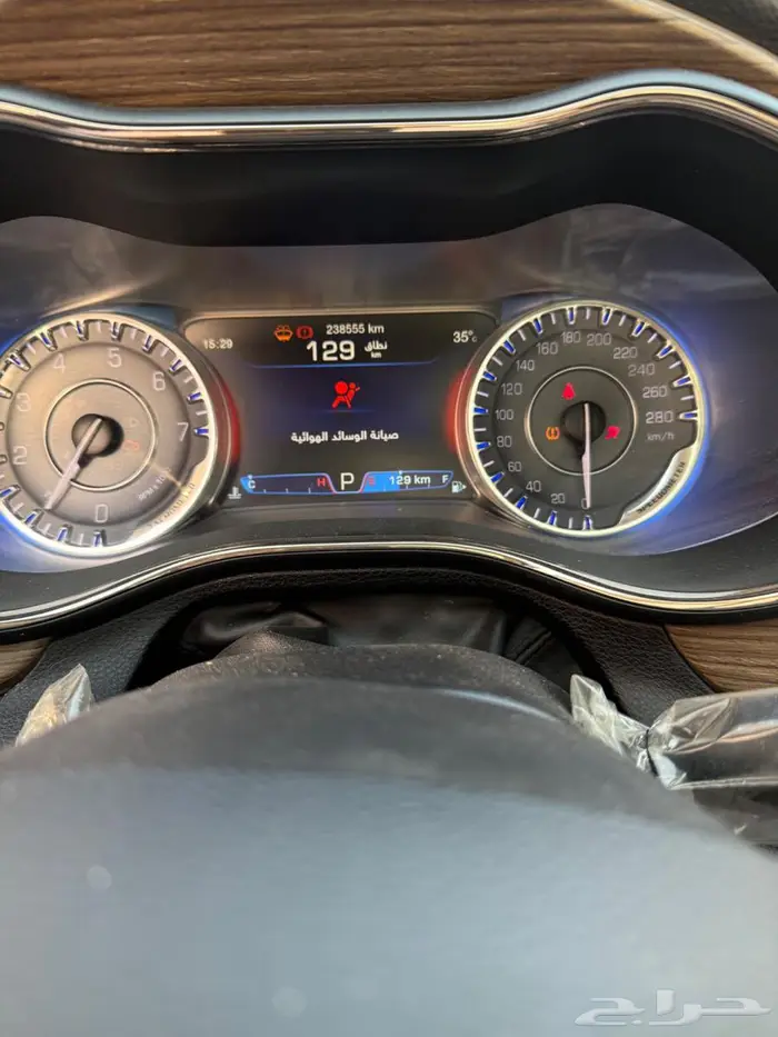 كرايزلر c200 موديل 2016 3