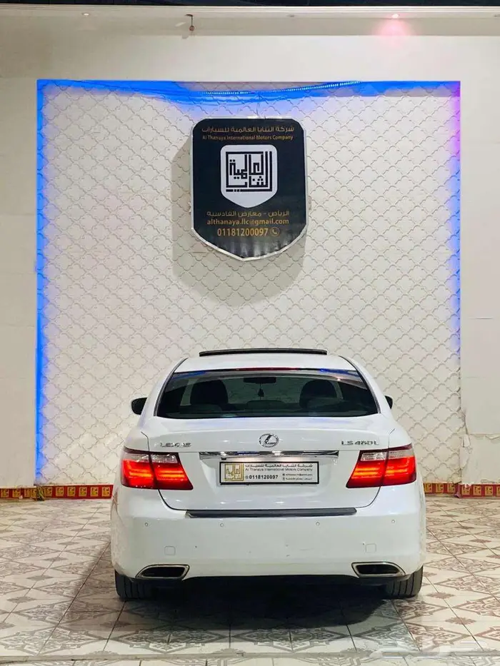 لكزس LS460L موديل 2008 3