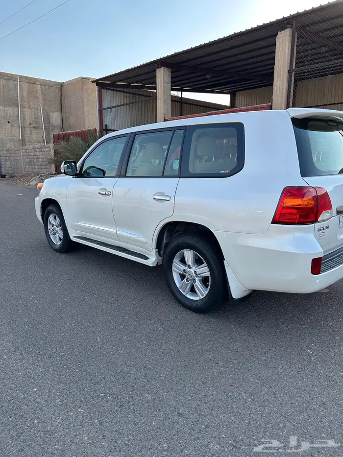 GX-R 2014 سعودي شرط 3