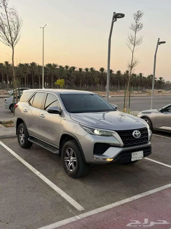 جيب فورتنشر 2024 فضي للبيع 0