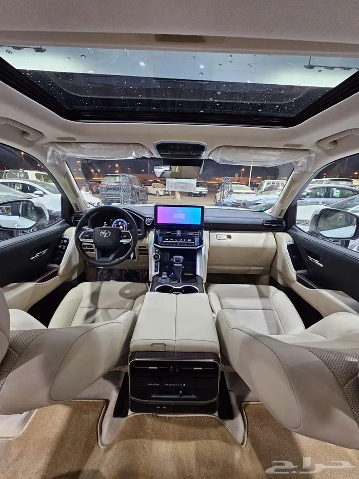 لاندكروزر GXR - S الساير 2025 5