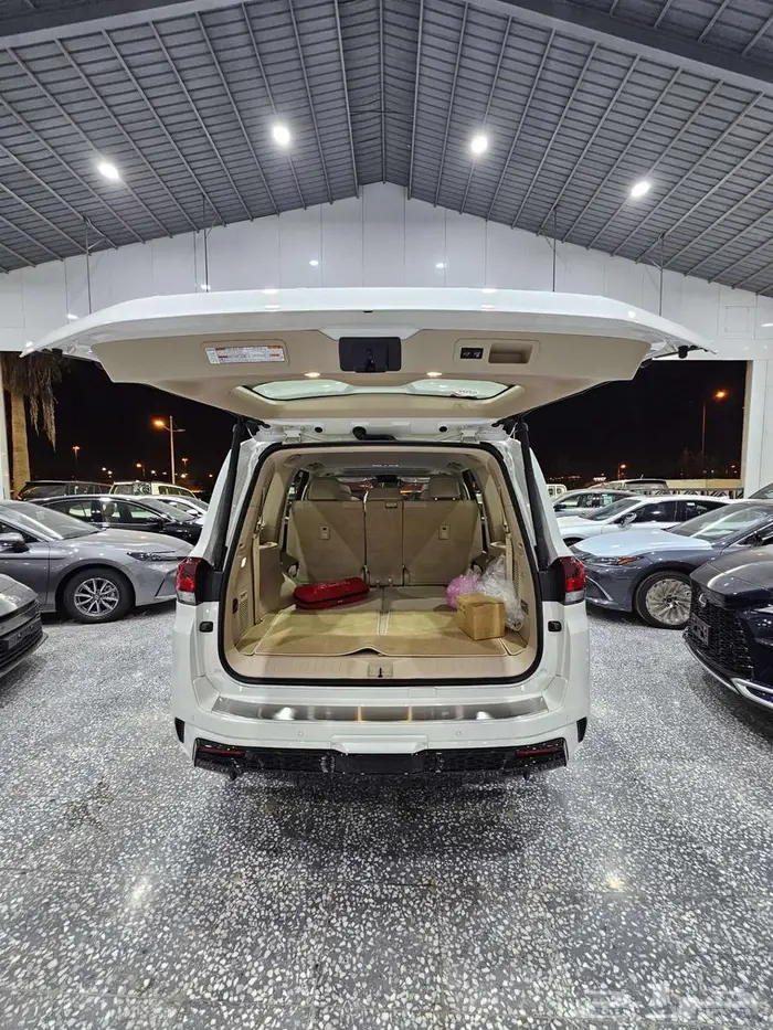 لاندكروزر GXR - S الساير 2025 16