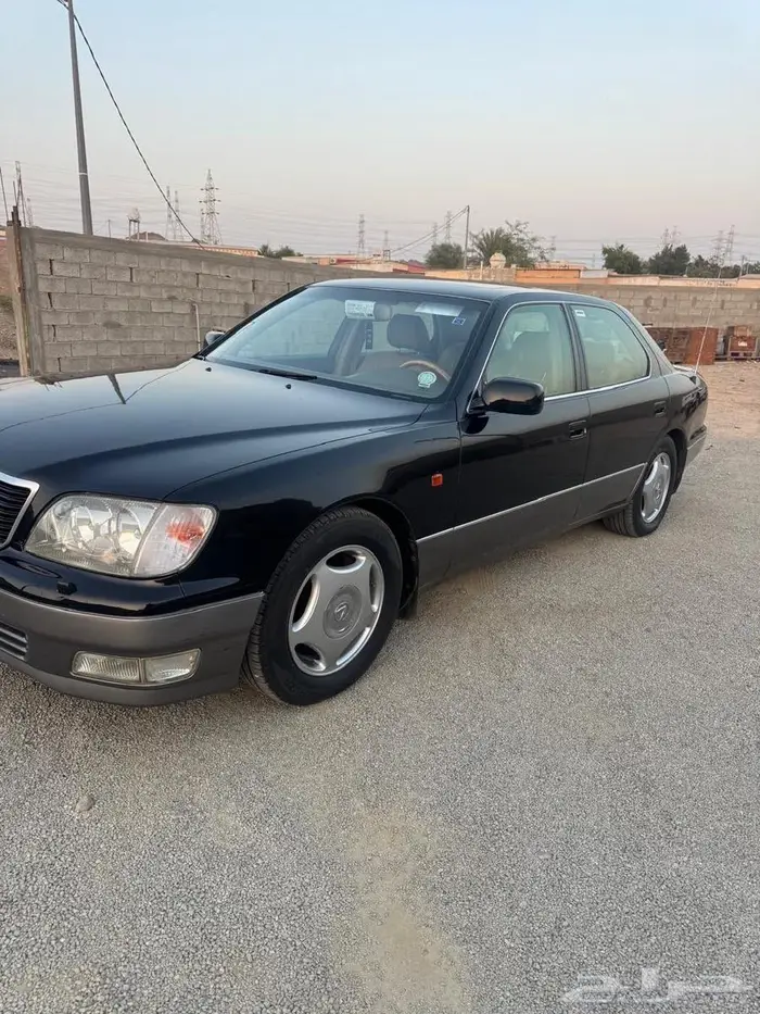 بكزس Ls400 موديل 2000 2