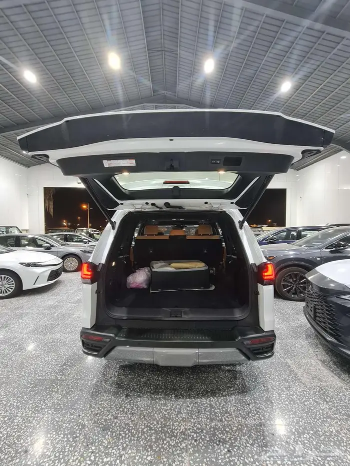 لكزس LX 600 BB بنزين ابيض 2025 17
