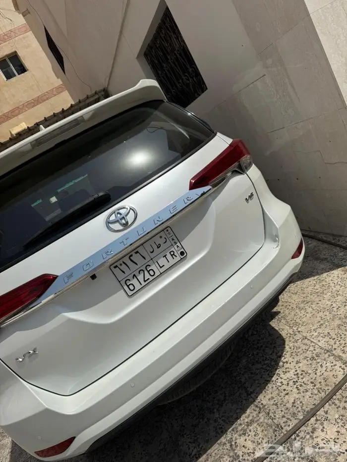 فورتشنر 2023 بنزين 6 سلندر vx1 دبل 1