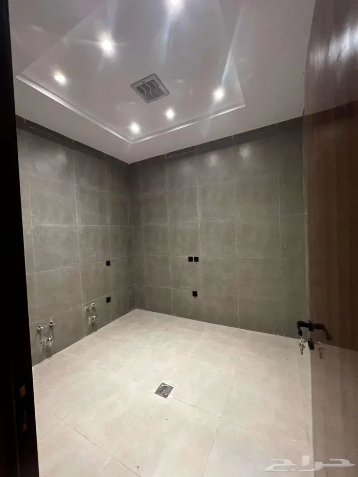 شقه فاخره جديده للايجار بحي المنار بجده خلف الياسمين مول 11