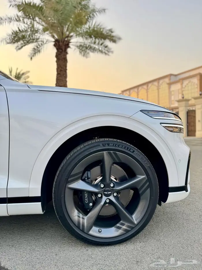 جنسس 2025 GV70 بلاتينيوم سبورت 7