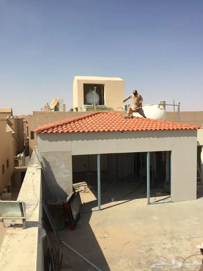 تركيب افضل انواع القرميد بالجنوب قرميد الجنوب 18