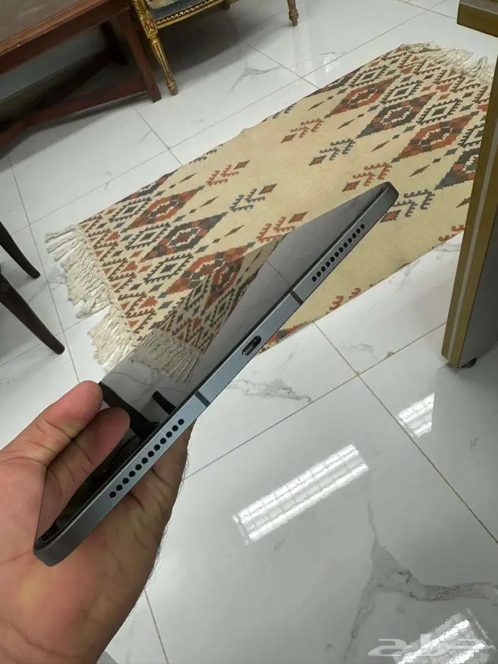 ايباد Apad Air 256 قيقا واي فاي وشريحة 4