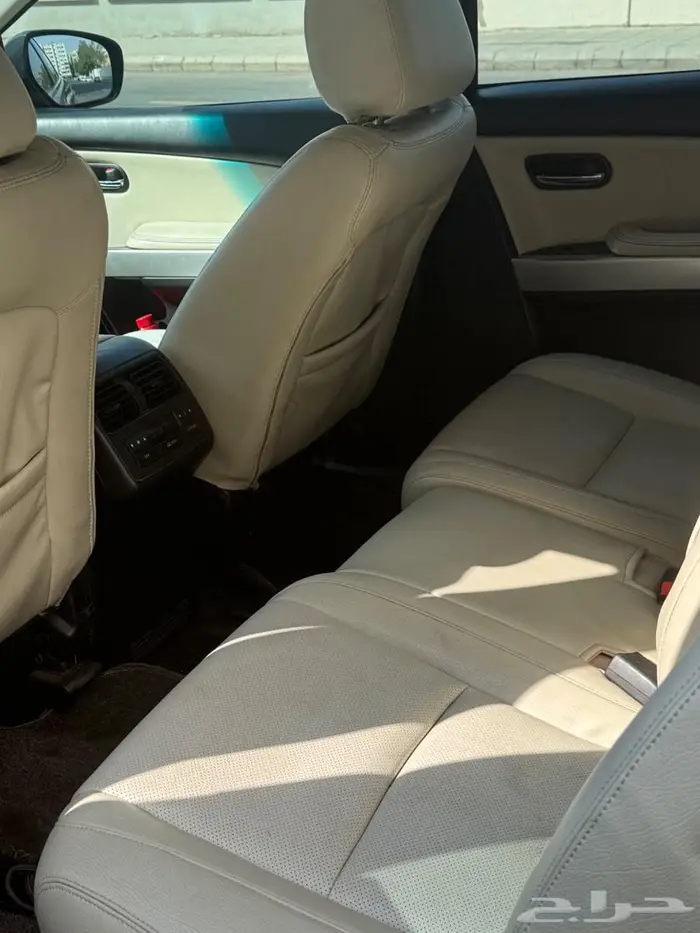 للبيع مازدا CX9 موديل 2013 9