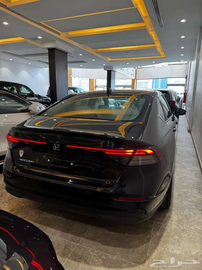 هوندا أكورد ستاندر 2025 3