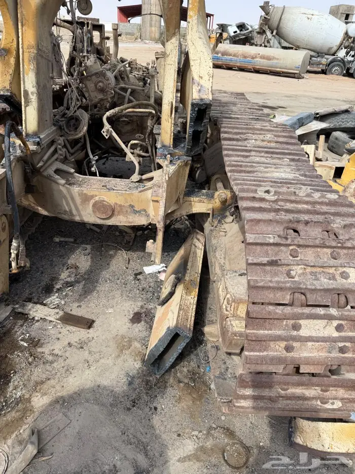 جنزير بلدوزر 65 كوماتسو على الشرط شد بلد 3