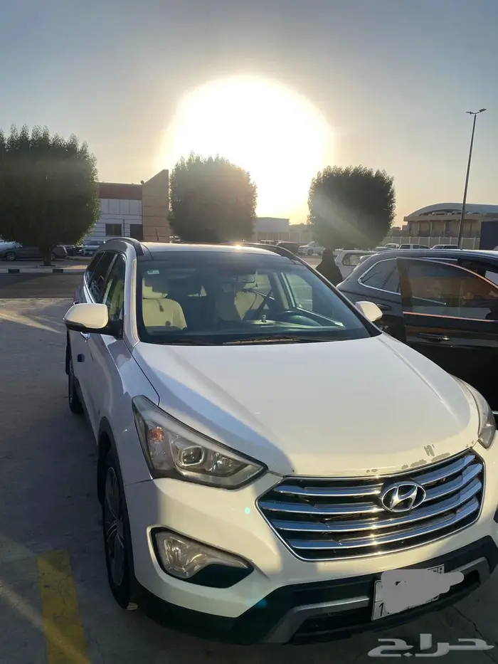 للبيع جراند سنتافي دبل سبع مقاعد بنزين نظيف 3