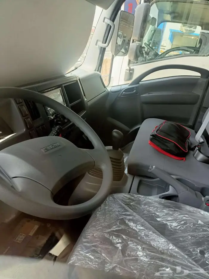 ايسوزو دينا 6 طن موديل 2025 يابانى 3