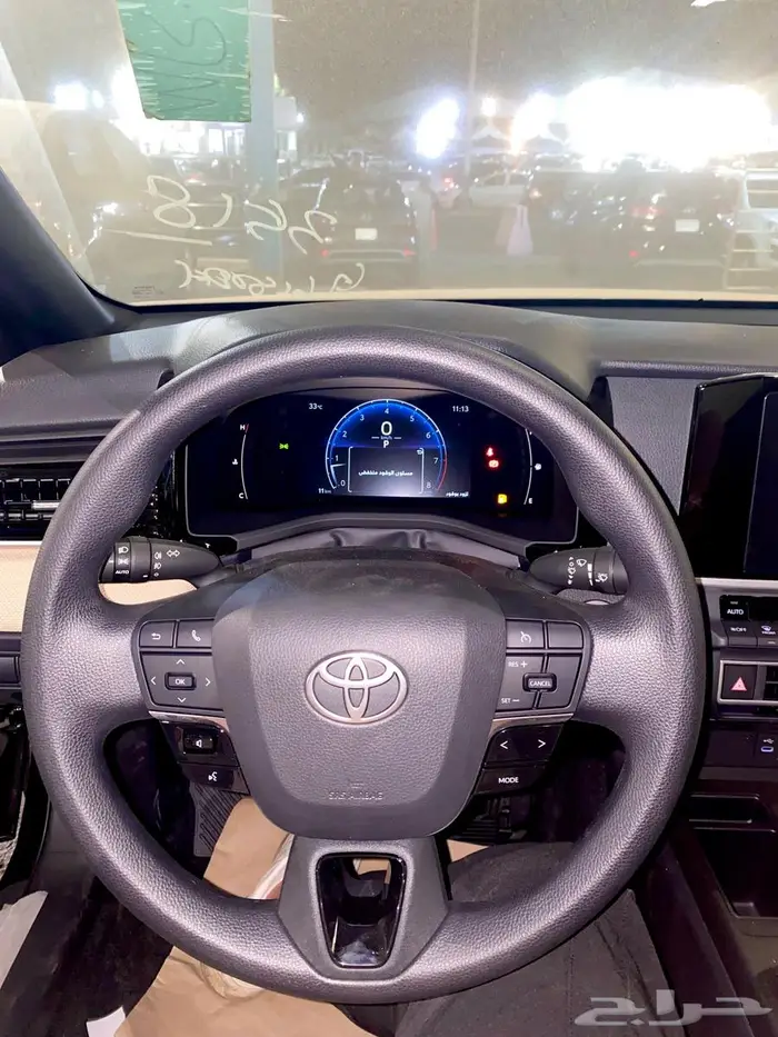 تويوتا كامري ستاندر - اصفار 2025 7