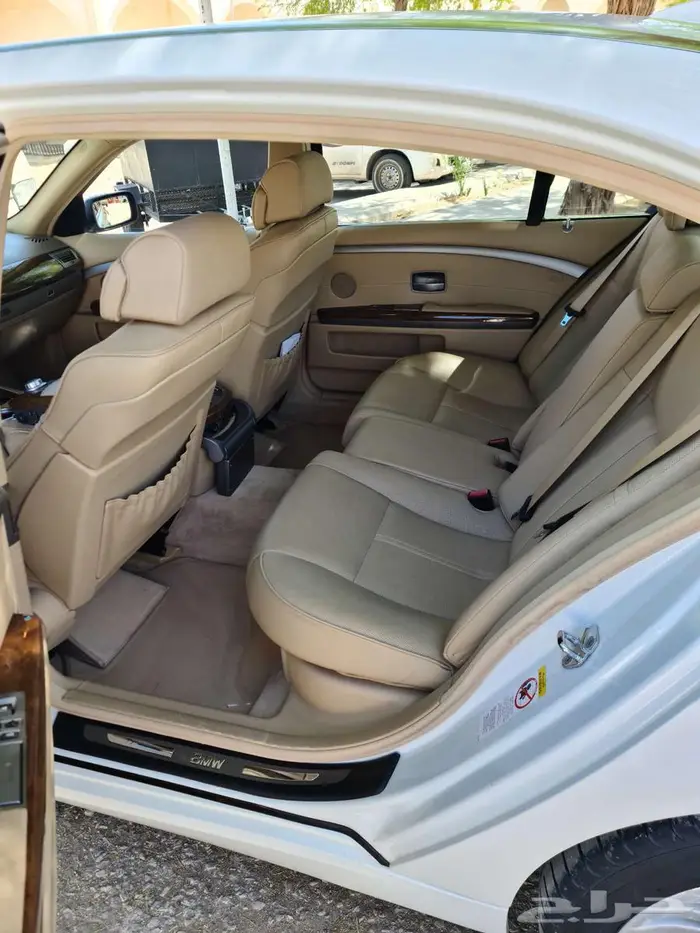 BMW 750LI موديل 2006 للبيع تشليح 2