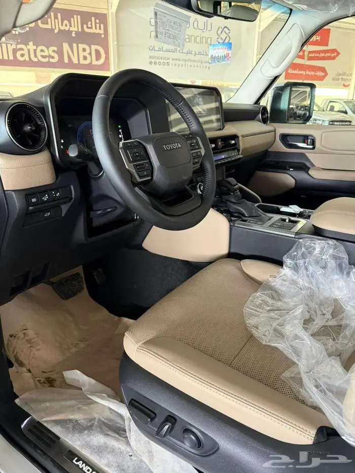 تويوتا برادو TXL3 موديل 2025 بنزين 18