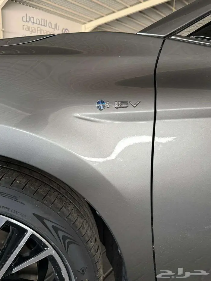 تويوتا كامري LE هايبرد 2025 بالنقد والتقسيط 10