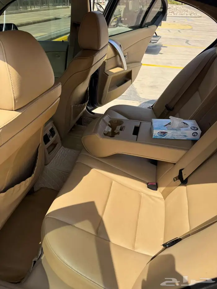 BMW E60 2005 7