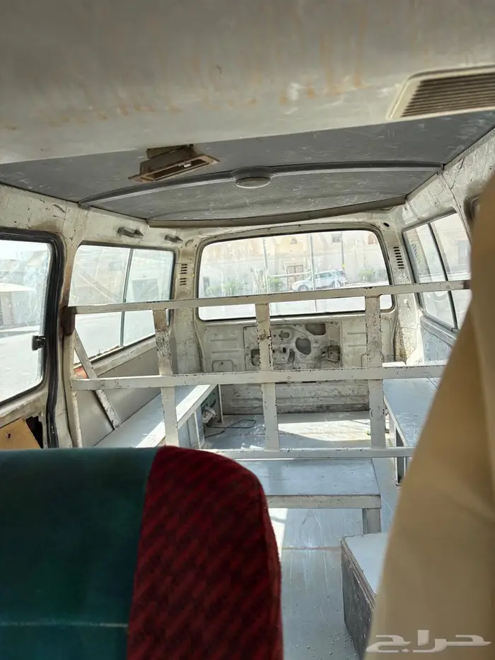 باص تايوتا 2001 3