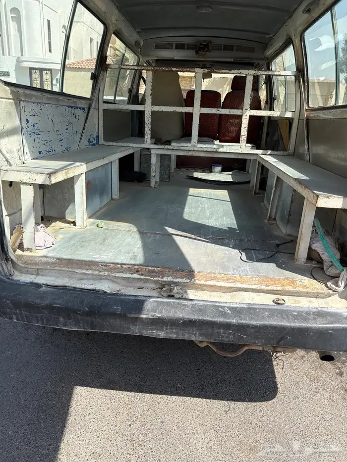 باص تايوتا 2001 6