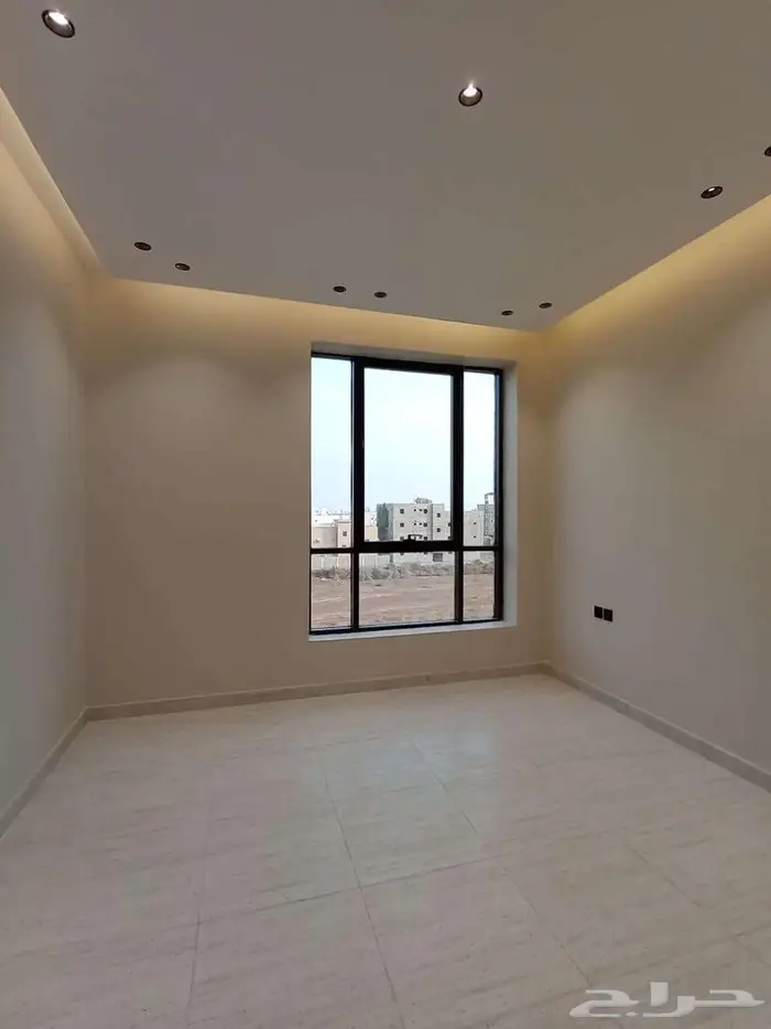 شقة علوية للبيع جيزان حي الرجاب 15