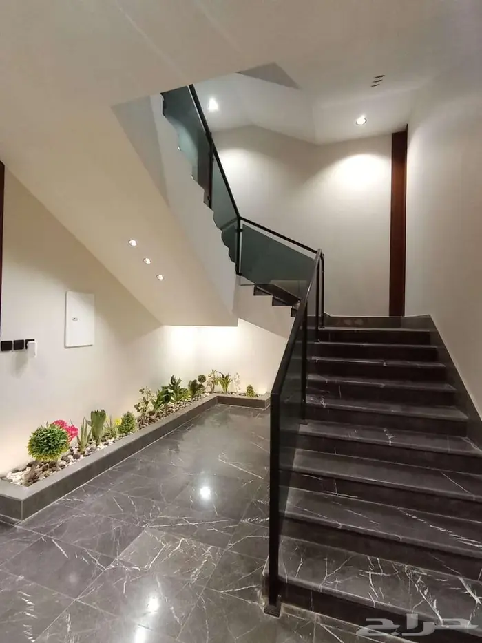 شقة علوية للبيع جيزان حي الرجاب 1