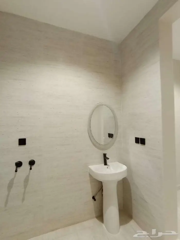 شقة علوية للبيع جيزان حي الرجاب 6