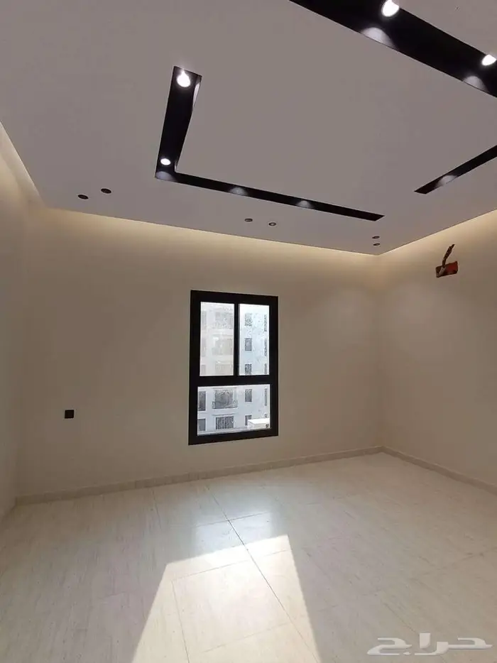 شقة علوية للبيع جيزان حي الرحاب 4