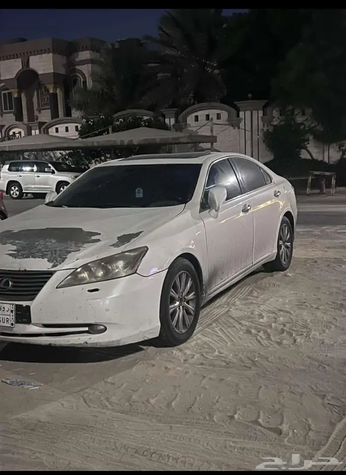 للبيع سيارة لكزس e350 موديل 2007 1