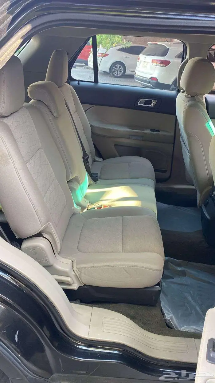 فورد إكسبلور موديل 2013 الحد 28 الف 7