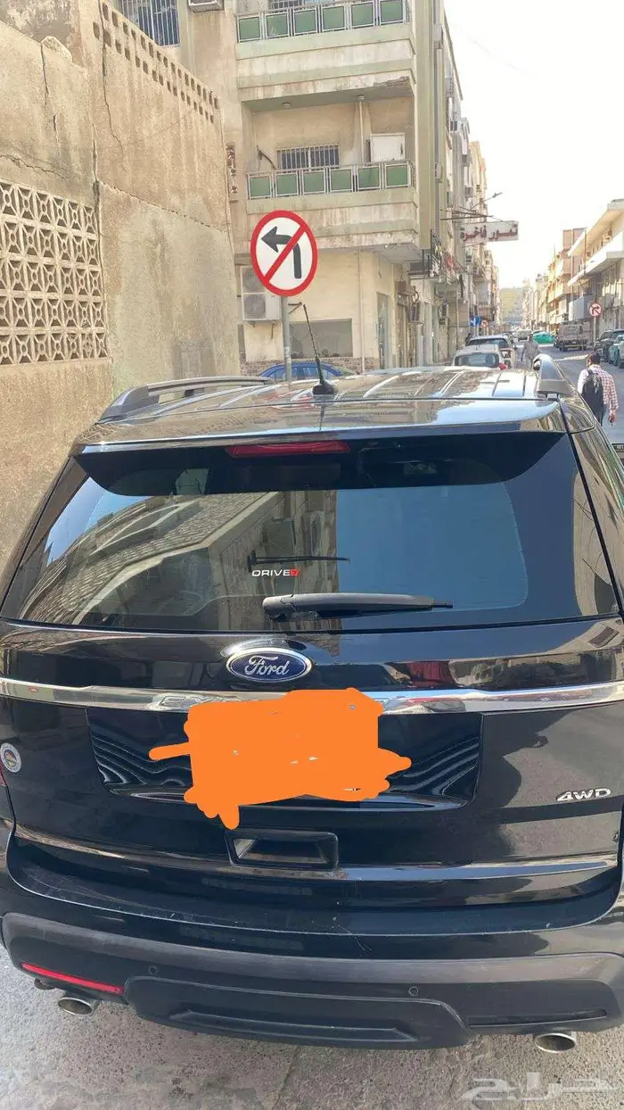 فورد إكسبلور موديل 2013 الحد 28 الف 9