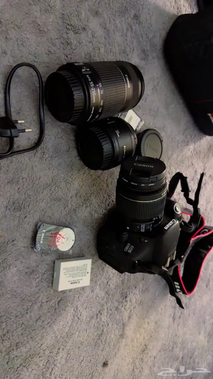 للبيع كاميرا كانون D600 اخت الجديده 4
