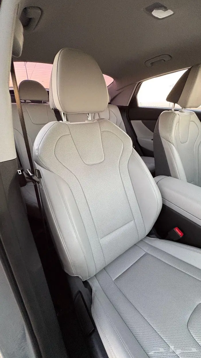 ألنترا (افانتي ) مدخل مميز مكيف خلفي وبحالة الوكالة 21 39