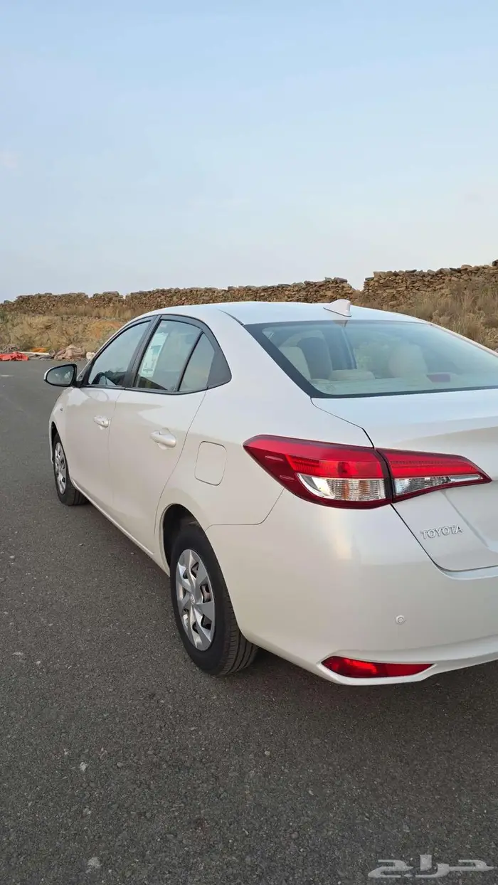 تويوتا يارس 2021 اخت الجديده 0