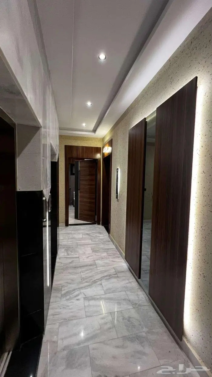 شقه فاخره جديده للايجار بحي المنار بجده خلف الياسمين مول 15