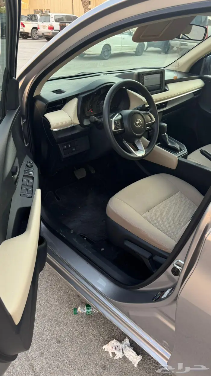 للبيع يارس 2023 ممشى 40 الف بودي ومحركات وكاله 2