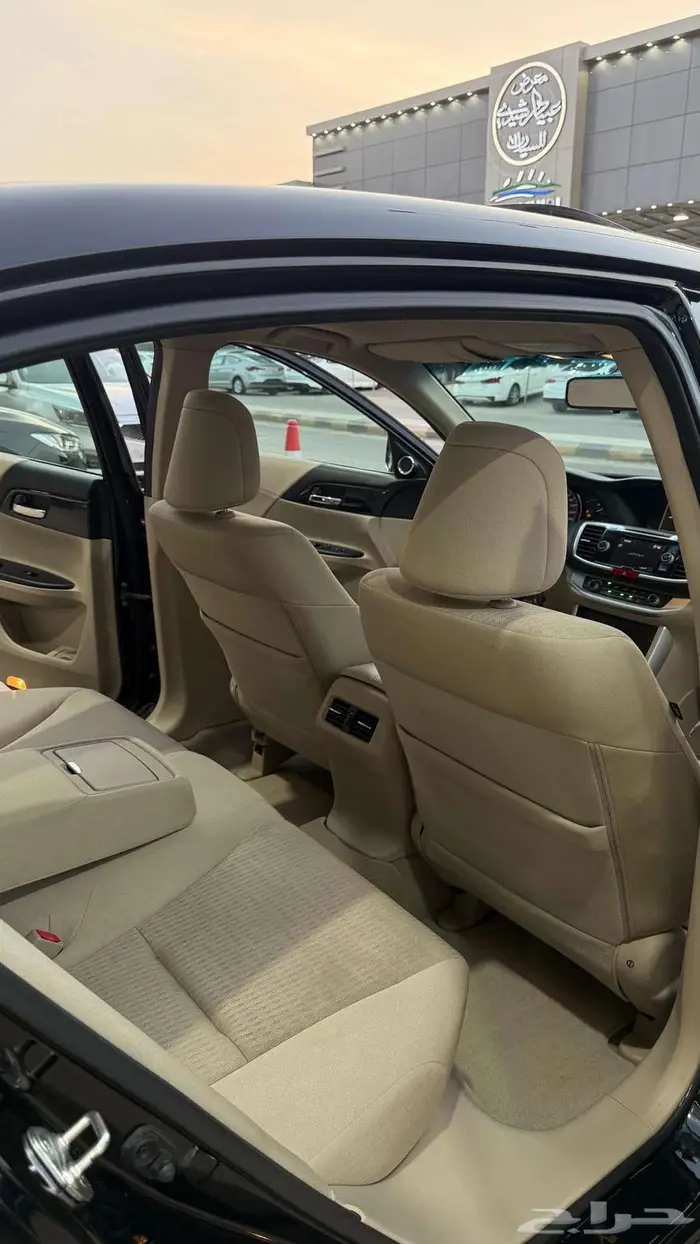 اكورد سبورت 2016 عداد 124000 10