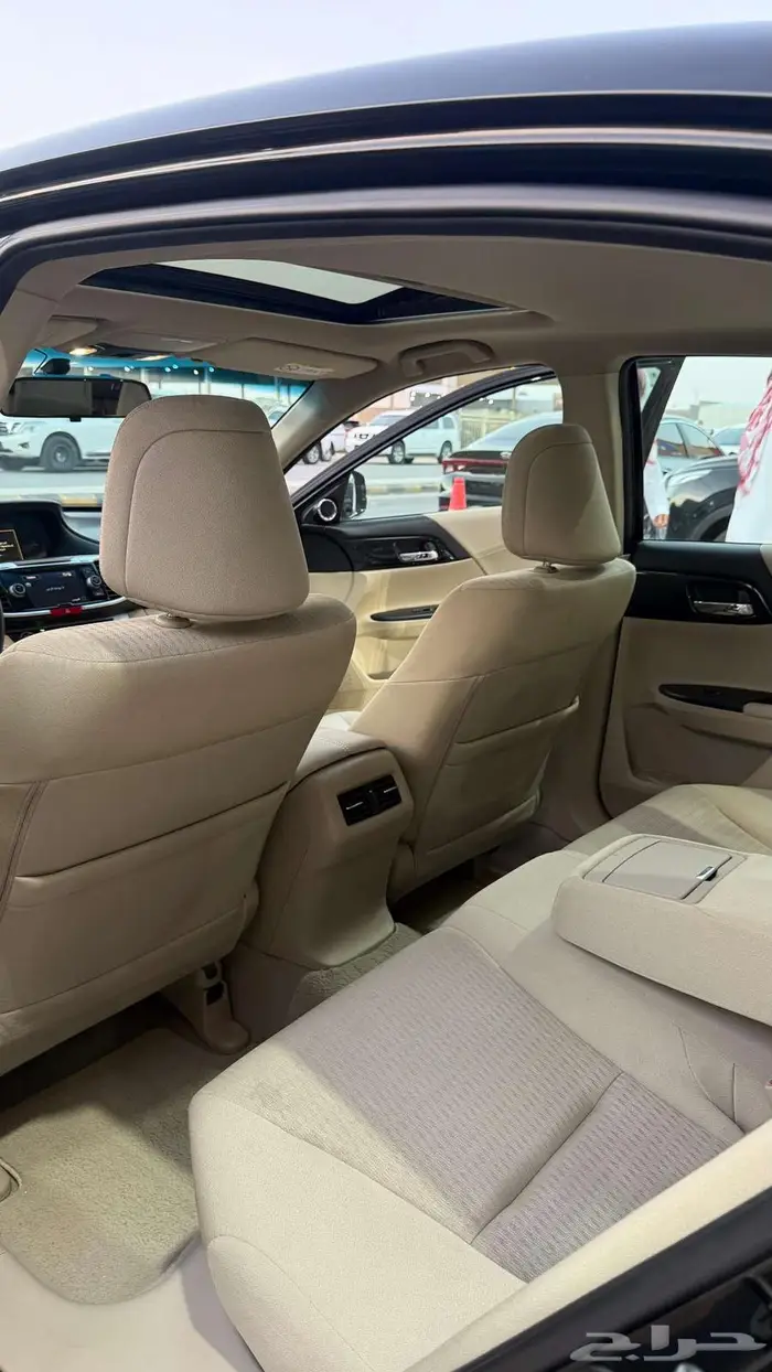 اكورد سبورت 2016 عداد 124000 14