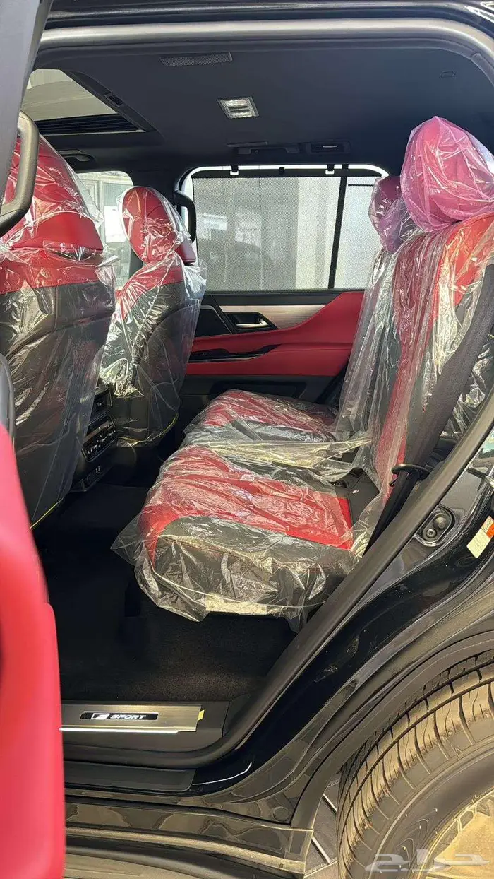 لكزس اف سبورت عماني 2025 - 594000 5