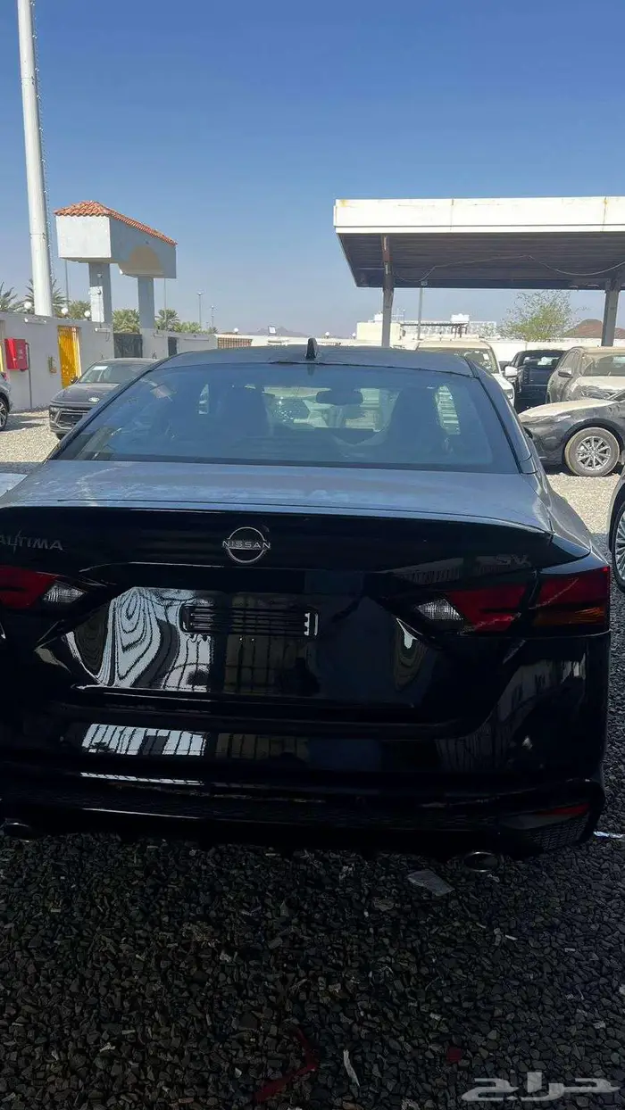 نيسان التيما نص فل ( SV ) اسود كاش و تمويل 2025 4