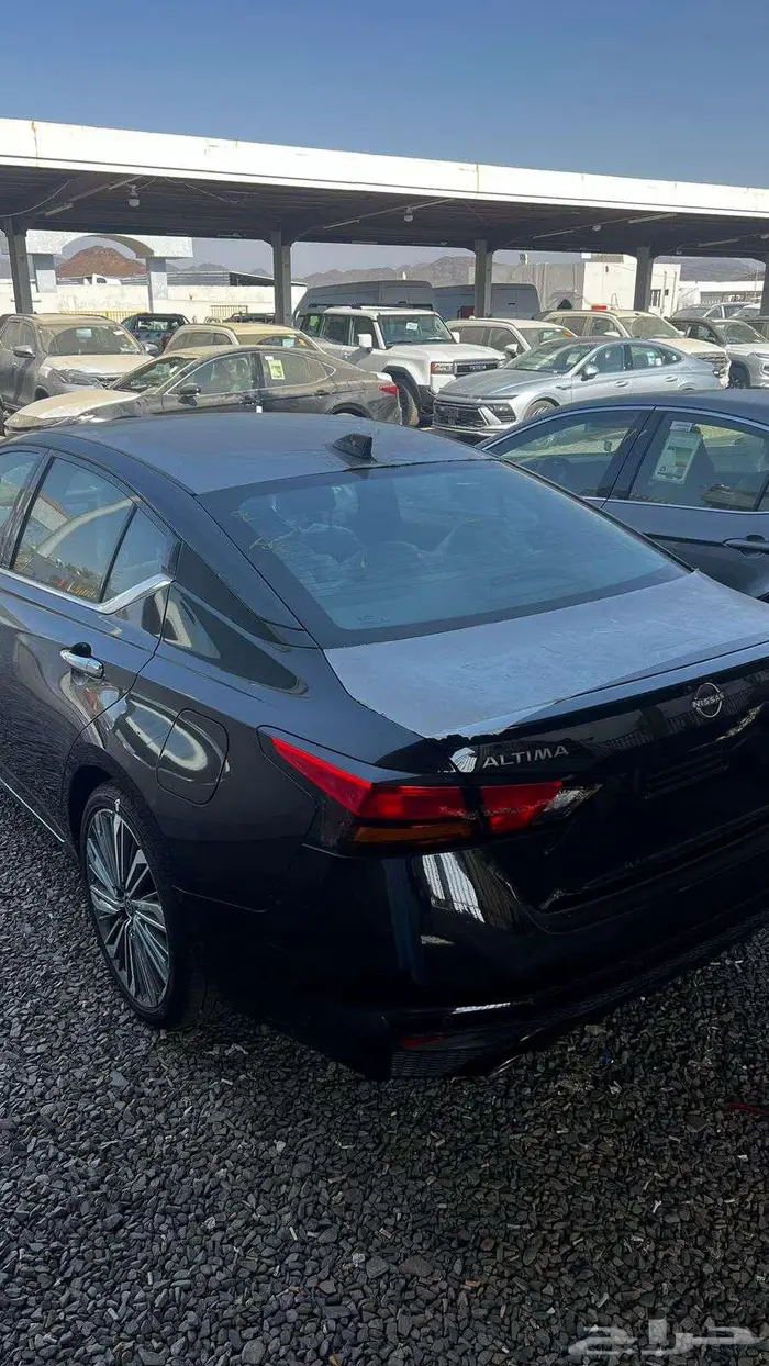 نيسان التيما نص فل ( SV ) اسود كاش و تمويل 2025 6